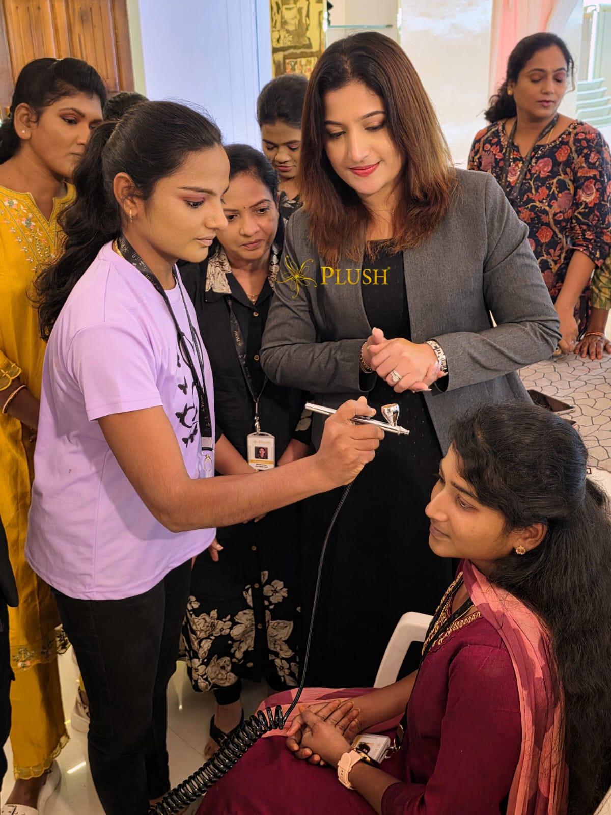 best makeup artist in chennai plush academy santhoshi srikar's masterclass 8 best Makeup artist in chennai plush academy Santhoshi Srikar's Masterclass